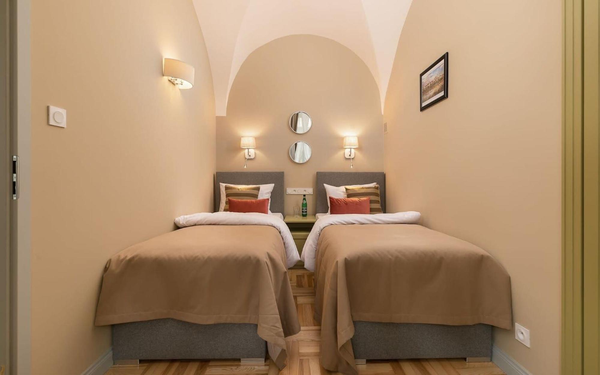 Rent Like Home - Krakowskie Przedmiescie 12 Varsavia Esterno foto